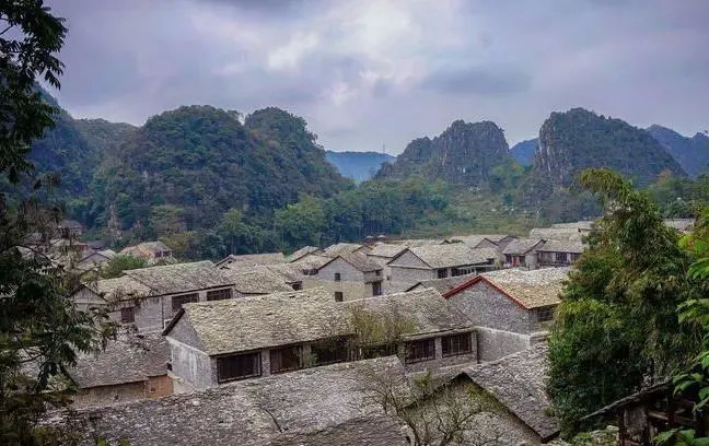 千年布依古寨高蕩村——安順鎮寧星空野奢帳篷