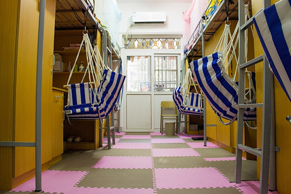 南开大学开启了教育界的住宿的"先河",创办了人性化宿舍分配机制