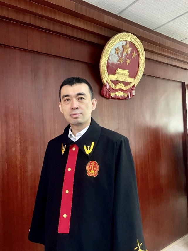 深圳市龙华区人民法院的赵宏伟,是候选人之一