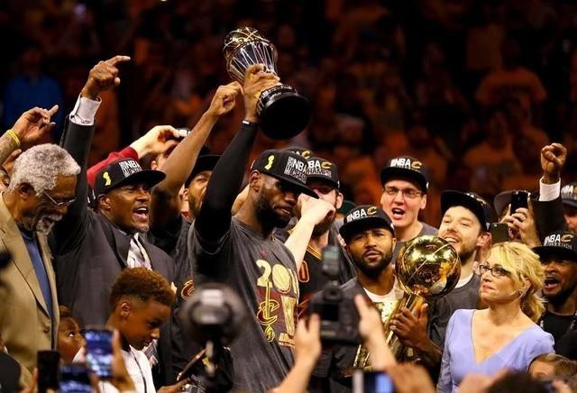 美媒列16年名场面骑士13逆转克莱11三分胜雷霆勇士73胜