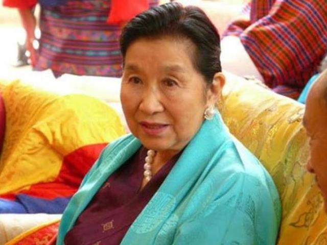 不丹91岁太王太后国王变心被打入冷宫辅佐儿子继位成宫斗赢家