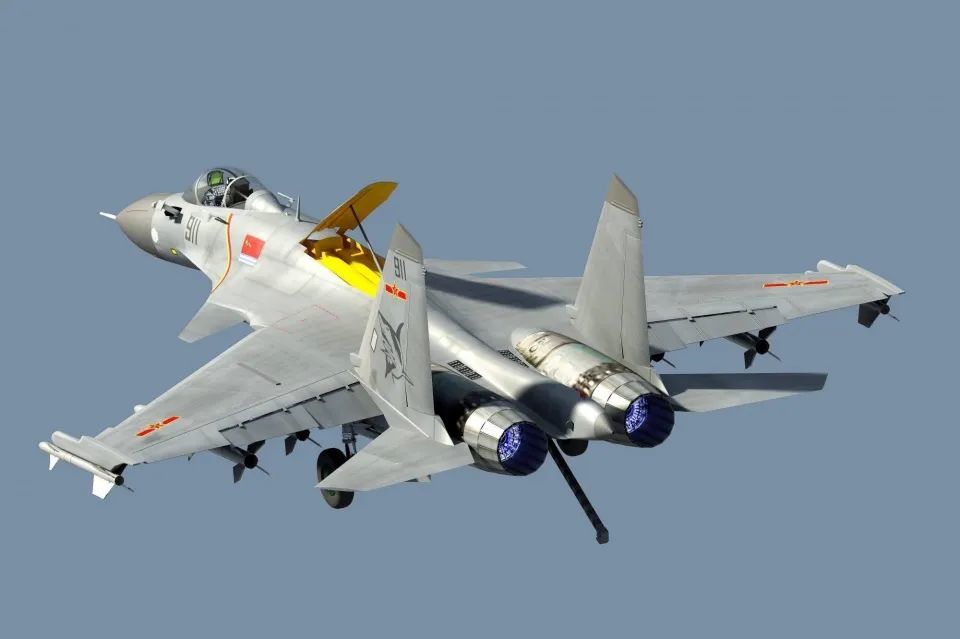 歼15首飞12周年 更先进弹射型歼15t呼之欲出 细节披露_腾讯新闻