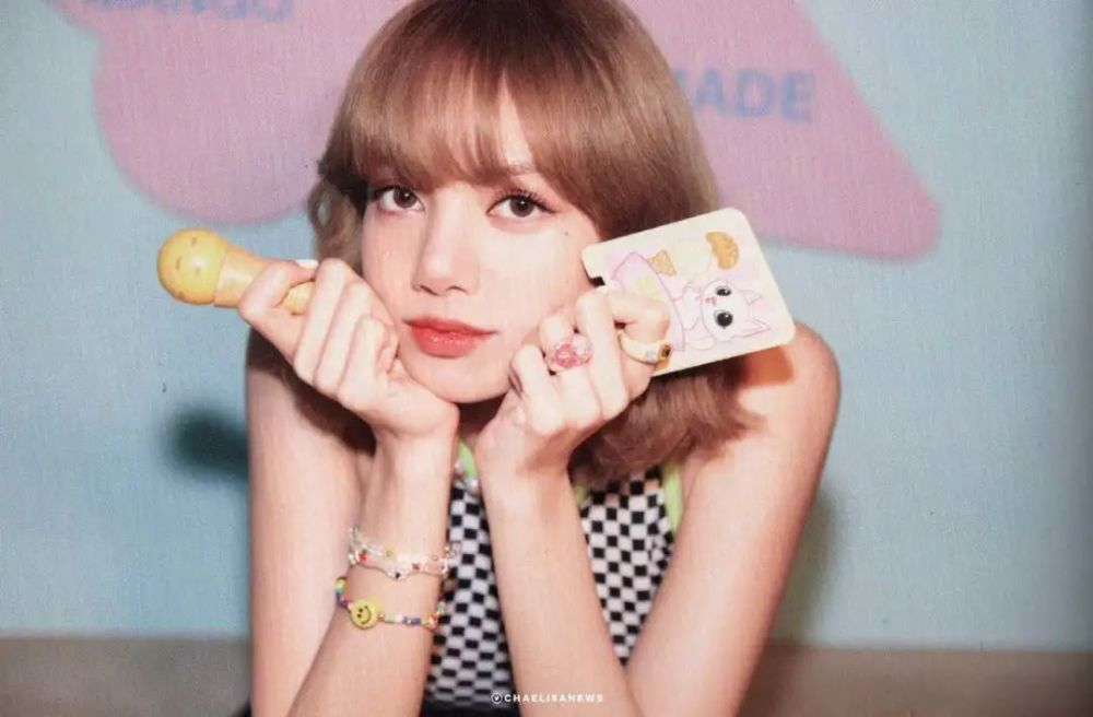 blackpink 夏日日记|lisa