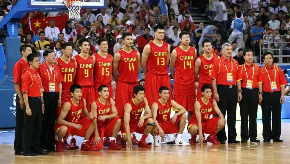 nba 再见了，CBA！又一老将正式退役！08一代仅剩易建联