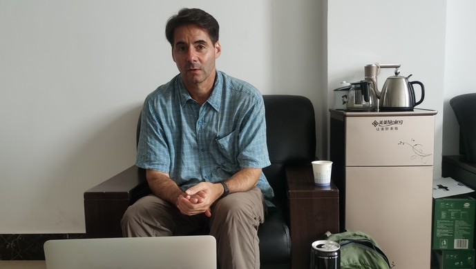 何伟:我不是中国问题专家,我只是书写中国的作家_腾讯新闻