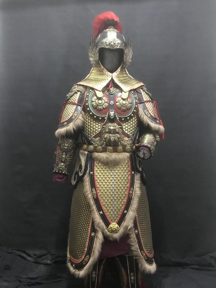 【惠州文脉·创想】"金戈黄金甲"啥模样?看80后工匠这般"神还原"