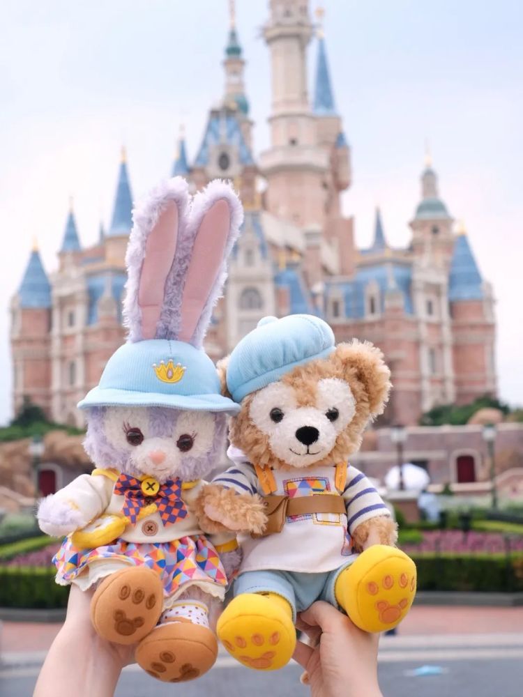 限时1个月迪士尼达菲月来了