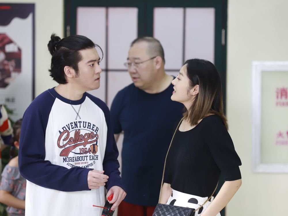 英达执导情景喜剧《放学以后》 欲打造新时代版《家有儿女》_腾讯新闻