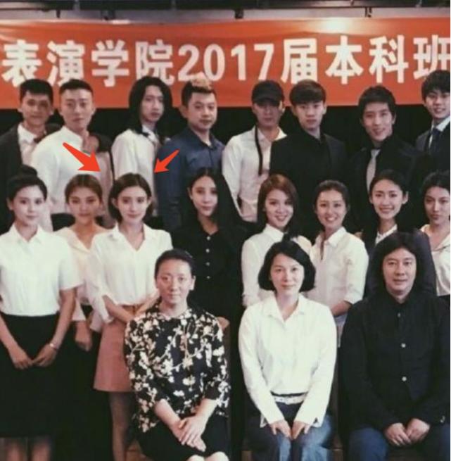 孟子义再陷整容风波,初中毕业照曝光,真实颜值判若两人