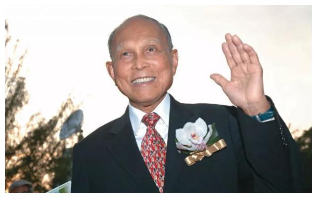 李连杰经纪人蔡子明被杀,胡须勇为何不复仇,白白便宜了向华强?|胡须勇