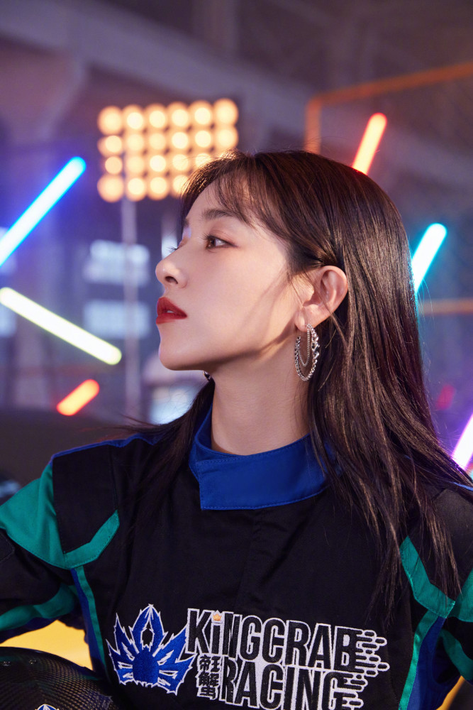 阚清子姐就是女王自信放光芒