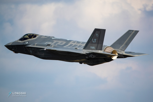 美国举债过日子f35战机量产使用成本居高不下美军已掉坑里