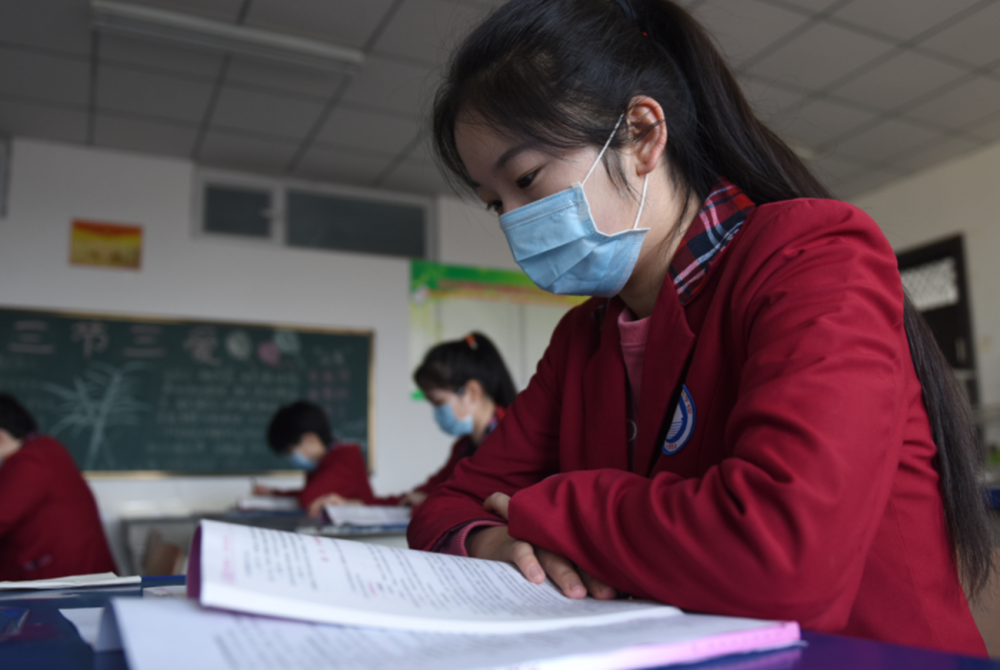 中专生发展史曾经是优等生选择如今却成差生代名词