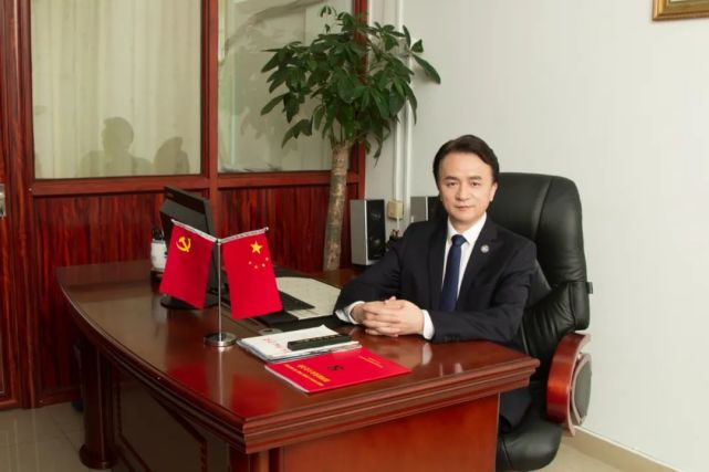 本期嘉宾以人民健康为准则 实现医院高质量发展何庆南告别不平凡的