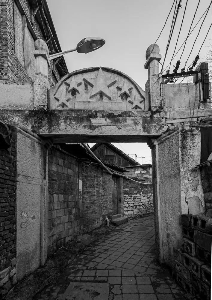 安顺拍客这些黑白照片里有你的记忆吗