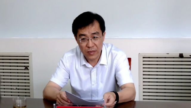 县委书记张剑深入坝营镇,连庄镇及农业企业开展实地调研活动