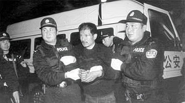 回顾十大悍匪之一马汉庆a级通缉犯肩负七条人命的老实人