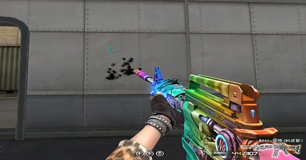 念旧队赢到了最后,队长念旧也因此获得了个人定制传奇皮肤的资格