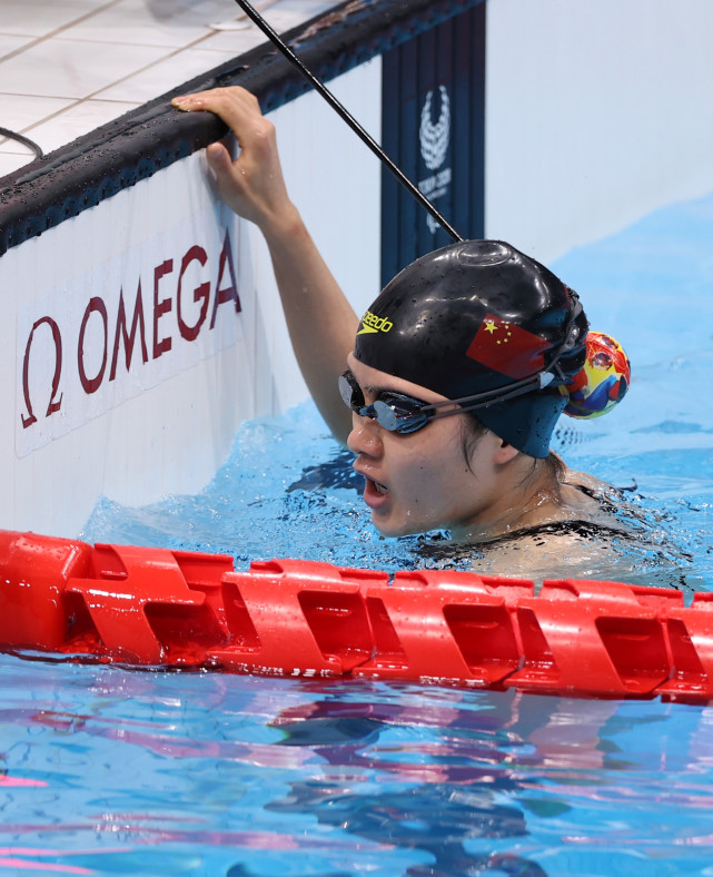 东京残奥会游泳李桂芝获得女子100米自由泳s11级冠军