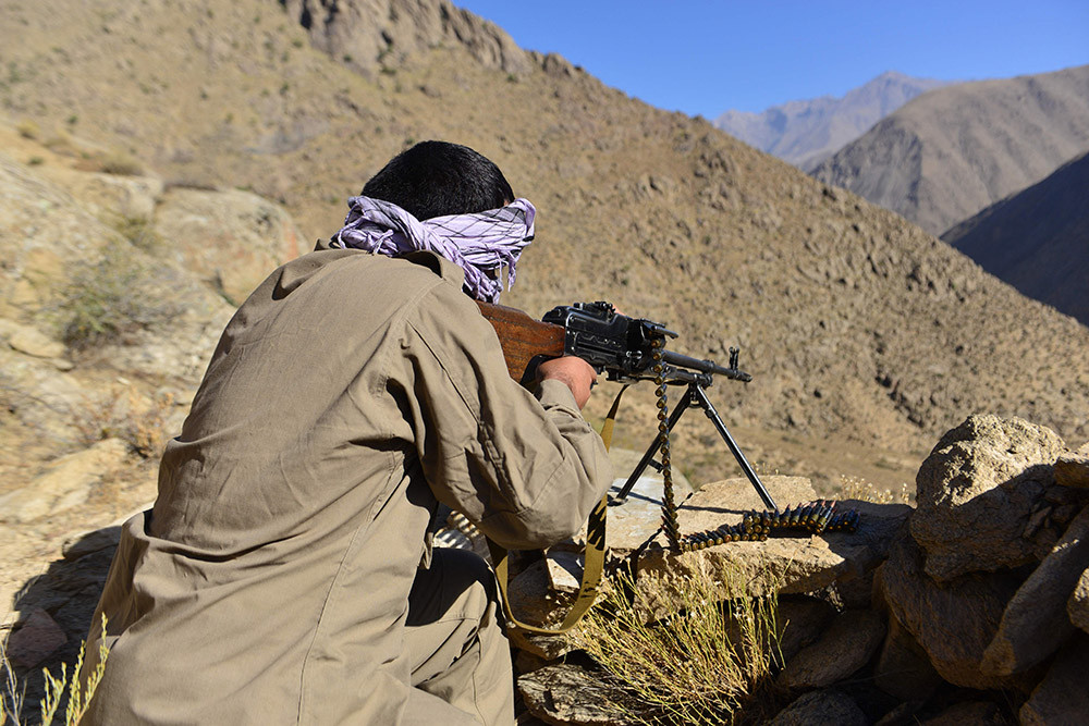 潘杰希尔省抵抗力量：2日夜晚消灭450名塔利班武装人员第八分册