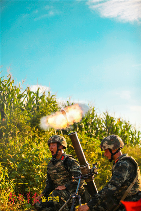 多瑙河水位下降露出二戰(zhàn)軍艦：還有數(shù)噸彈藥和爆炸物瑞思英語太差了