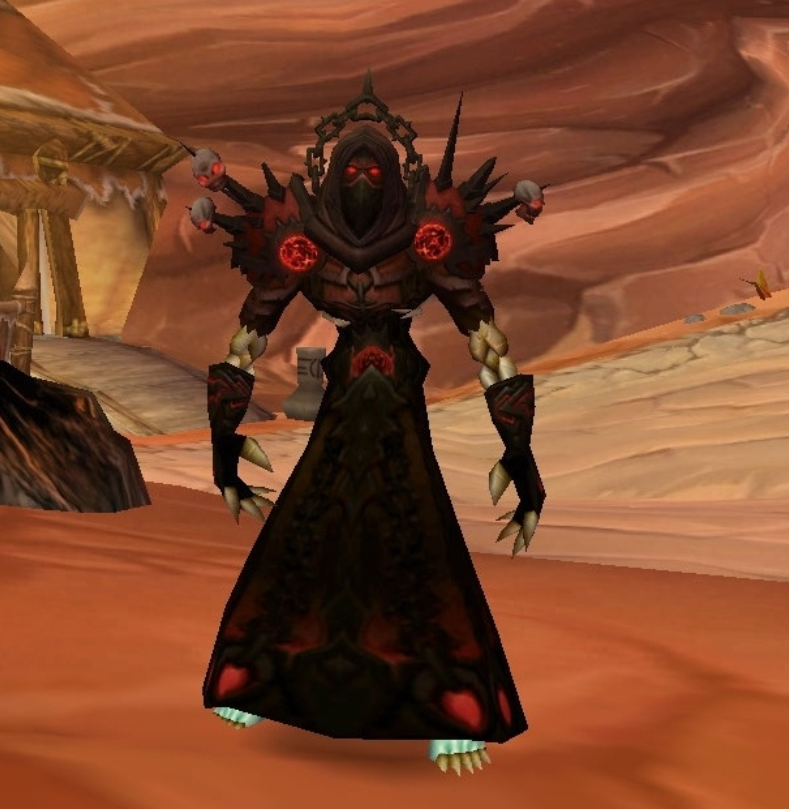 这个职业就是术士,有了t5套,外型提升是1000%,威慑力太强了,而t6虽然