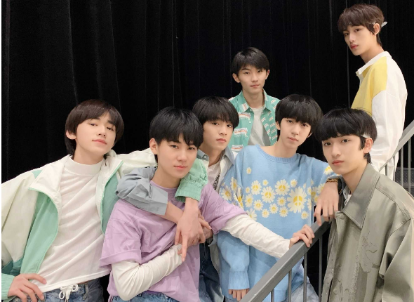 时代少年团,离单飞解散已经不远了,公司现在趁机借着时团推三代