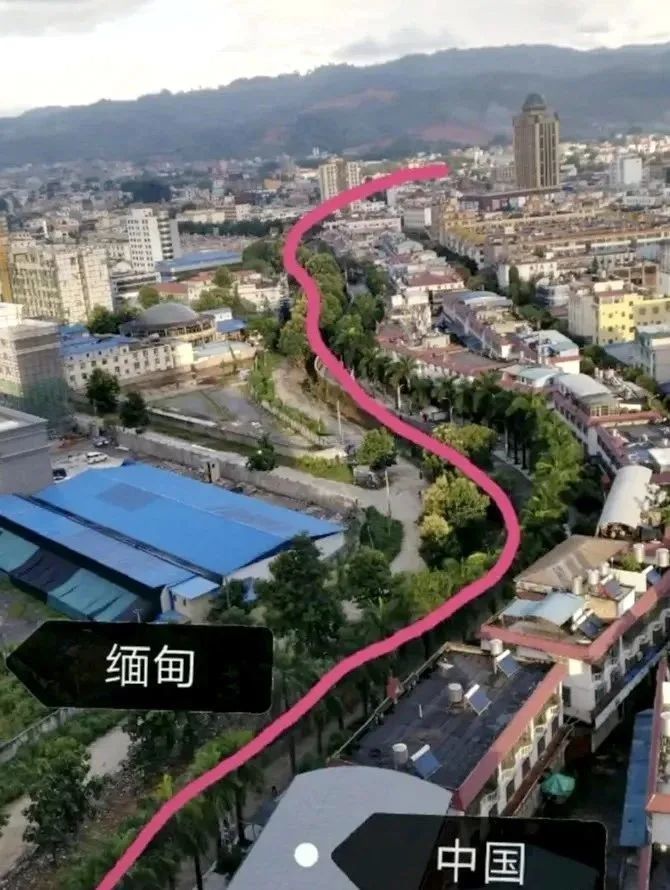 在云南瑞丽打工的缅甸妹子说得很溜的中文居然是渣男