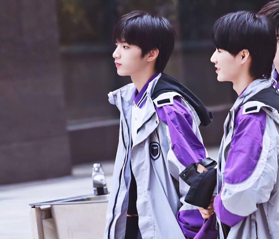 刘耀文第一志愿录取了巴蜀中学将要和左航同伴一起学习巴蜀中学的同学