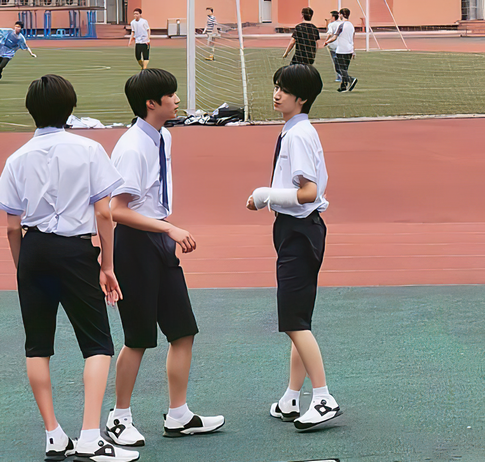 刘耀文第一志愿录取了巴蜀中学将要和左航同伴一起学习巴蜀中学的同学