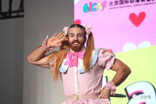 新华社炮轰"娘炮"后 人民日报评论:什么是今天该有的男性气质