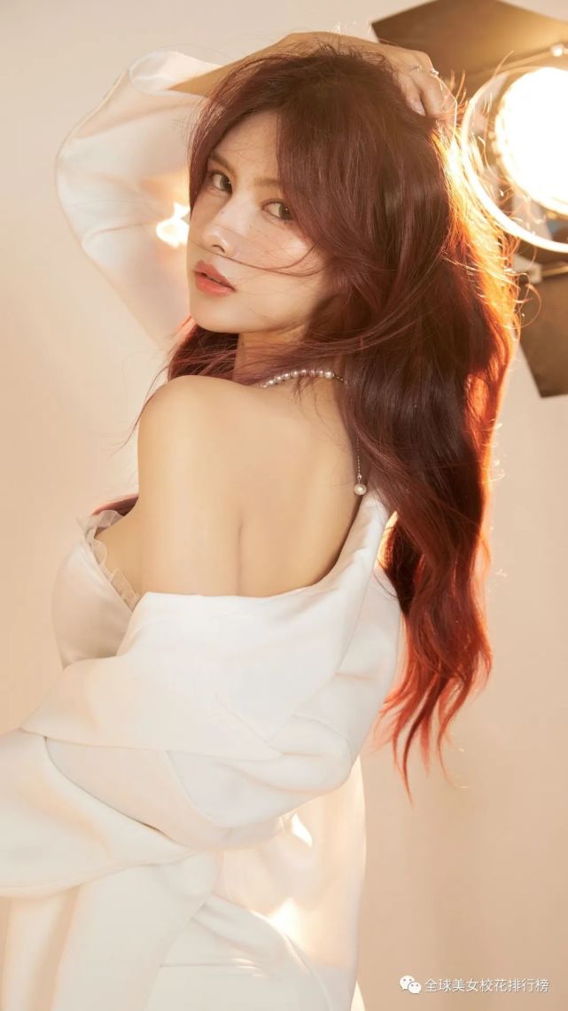 北京电影学院美女余欢欢