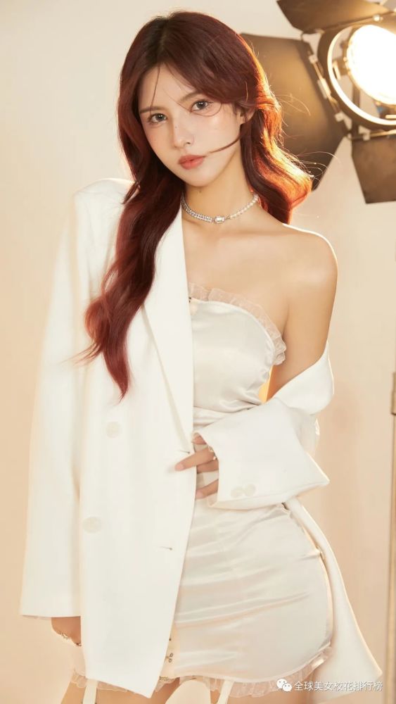 北京电影学院美女余欢欢