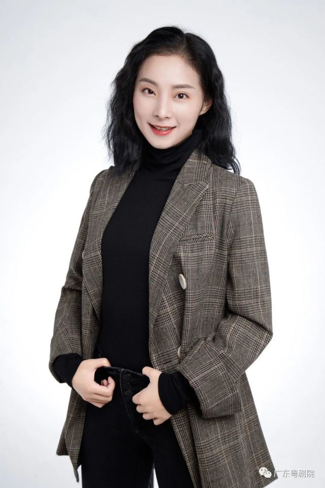 《碧血溅佛堂》「 演唱曲目 」大麦网同步发售(点击以上文字进入购票)