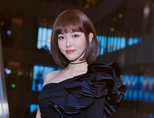 少了刘海和额饰,"天仙"颜值都救不了