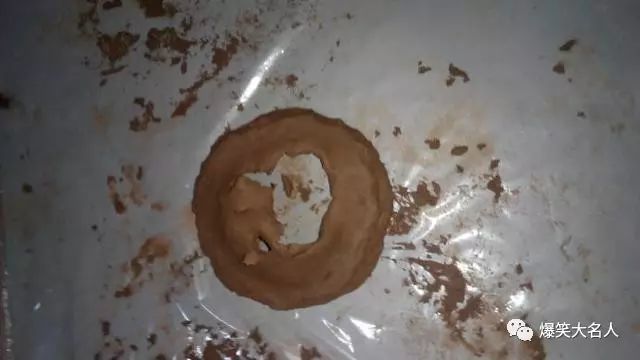 还记得那个玩泥巴,摔哇呜的年代吗