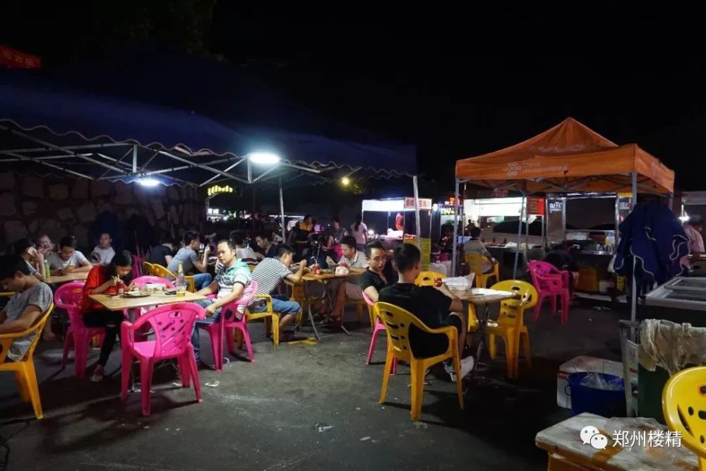 比想象中好,恢复经营当天,烧烤摊就恢复了超过7成的生意.