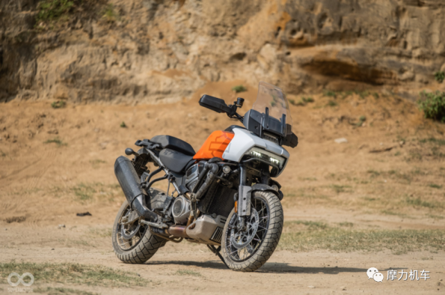 哈雷旗舰1250adv抢先试驾评测