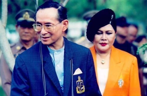 泰国王后移情别恋国王依旧坚守诺言这一生只娶她一人