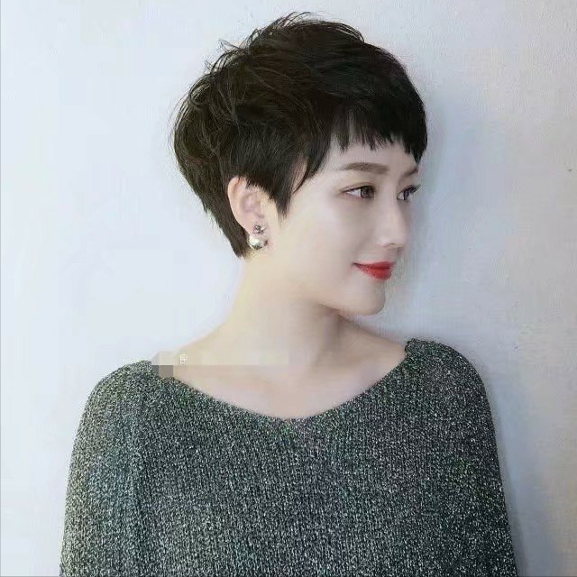 40岁女人发型减龄 短发图片