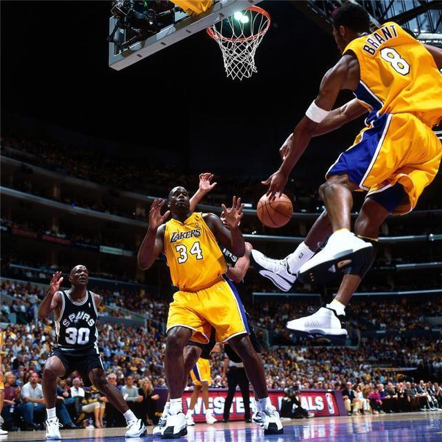 ok组合和詹眉组合谁更强奥尼尔的回答太霸气了令人无法反驳