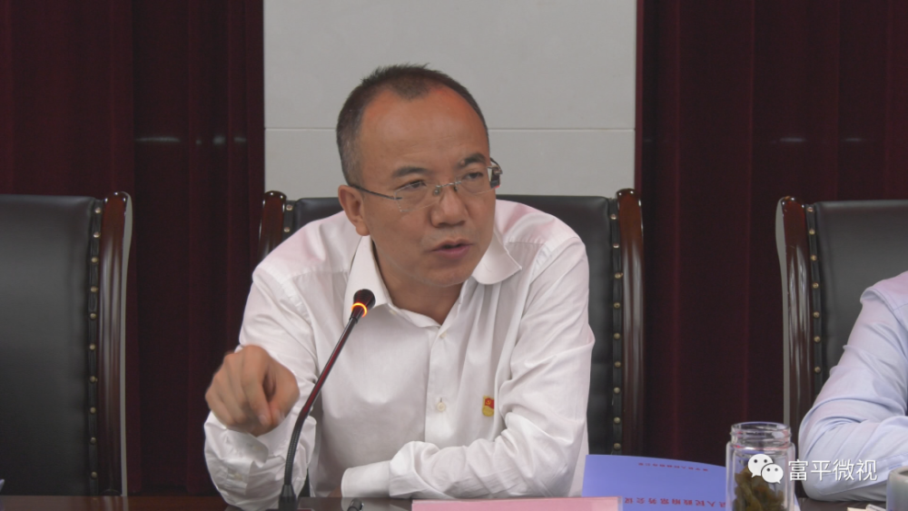 景军荣主持召开县政府2021年第九次常务会