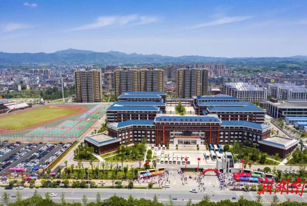 构建层级网格,护航学子安全,临湘一中平安建设示范全省