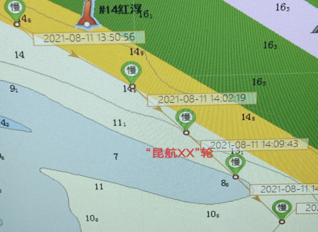 8月11日,海太通道現場工作專班執法人員值守時發現,沿推薦航路下行的