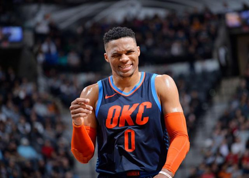 哈登 现役NBA球员历史地位前五都是谁？哈登无缘，榜首毫无争议！