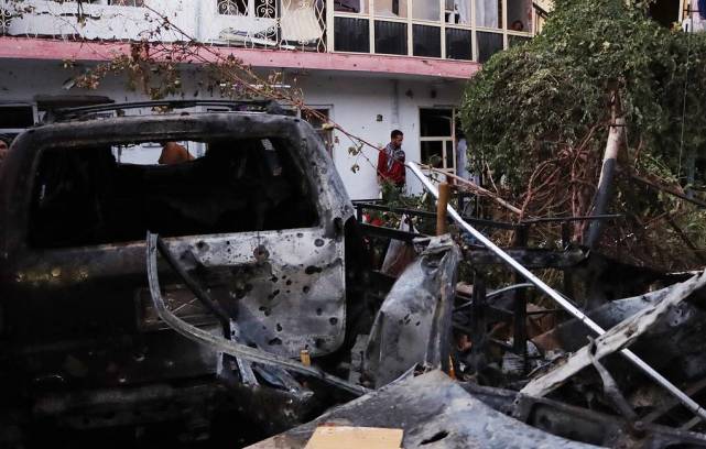 阿富汗大使馆发生爆炸图片