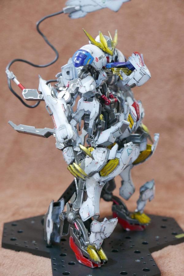 模玩控:旧化爆甲改造,巴巴托斯高达模型