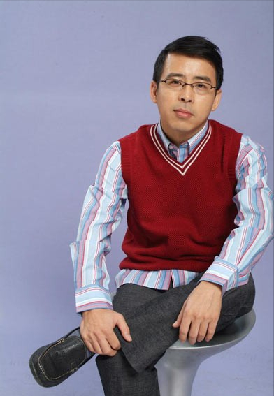 从"央视名嘴"到"人人喊打"阿丘他到底经历了什么?