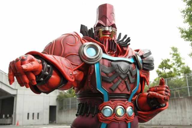 假面骑士fourze中的怪人简介一