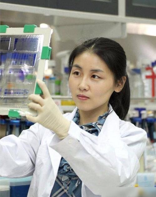 清华最年轻的女博导颜宁:37岁攻克50年不解难题,她如何成为学霸